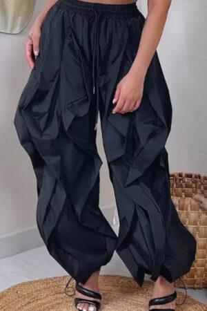 Casual With a Twist Pants (Black)